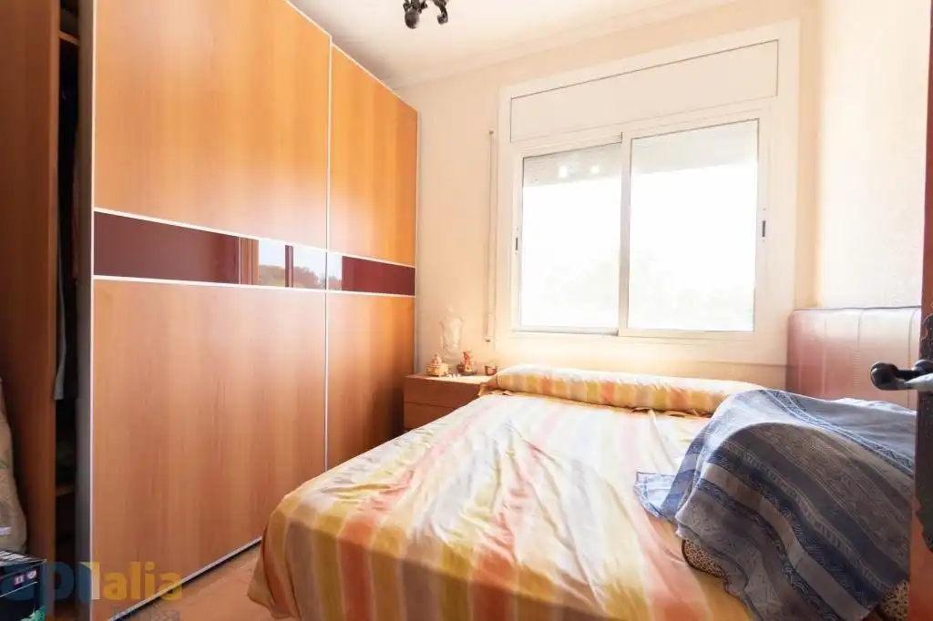 Habitación de Finca rústica en venta en Sentmenat con Piscina