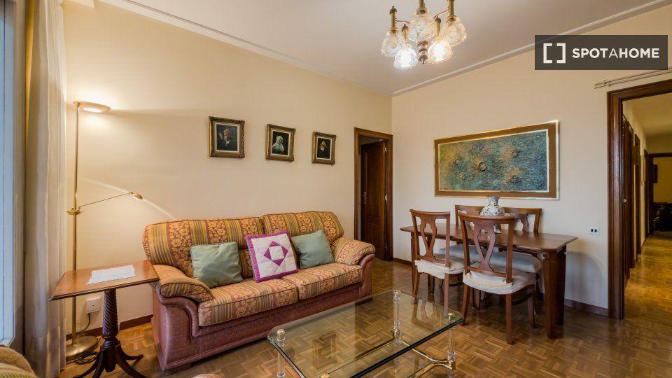 Living room of Flat to rent in  Barcelona Capital  with Air Conditioner, Heating and Furnished