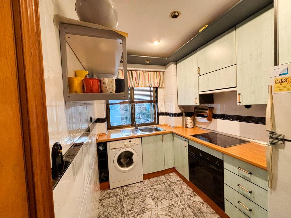 Cocina de Piso en venta en  Zaragoza Capital con Calefacción y Terraza