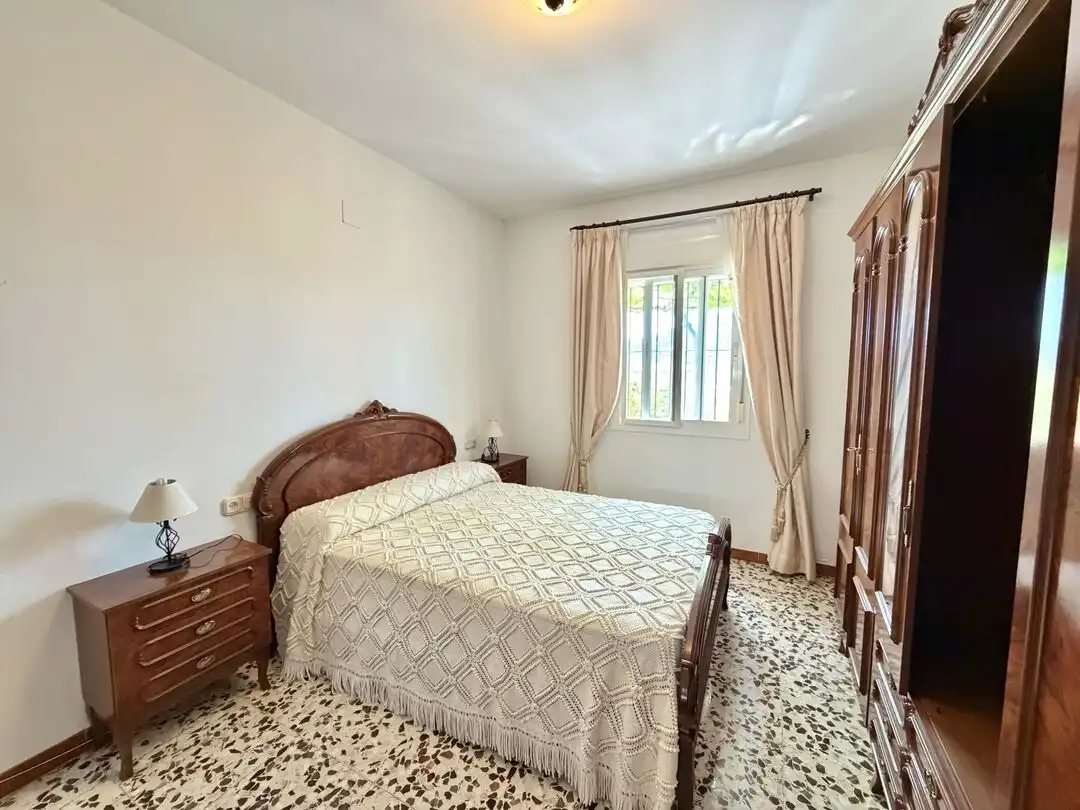Habitación de Casa o chalet en venta en Alfarnatejo