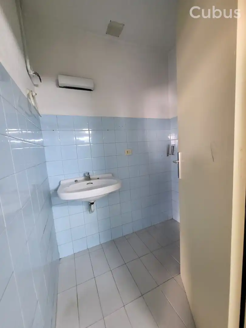 Business premises for sale in Olot, imagen 4