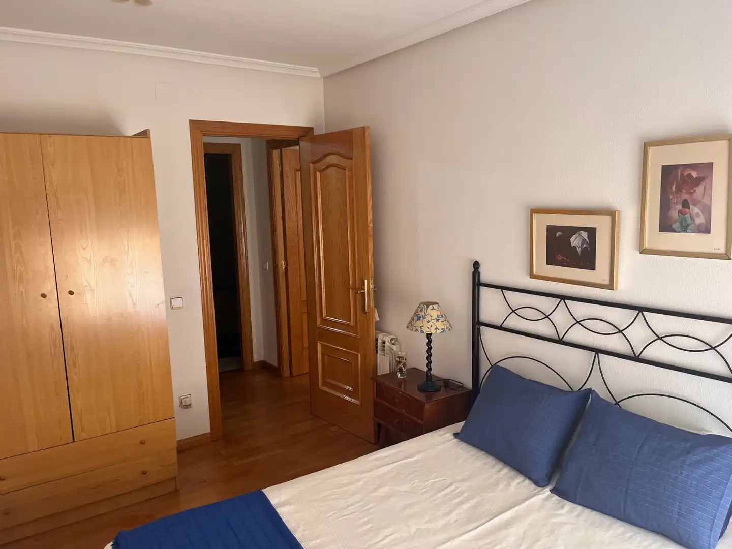 Dormitori de Pis en venda en Ávila amb Calefacció, Moblat i Rentadora