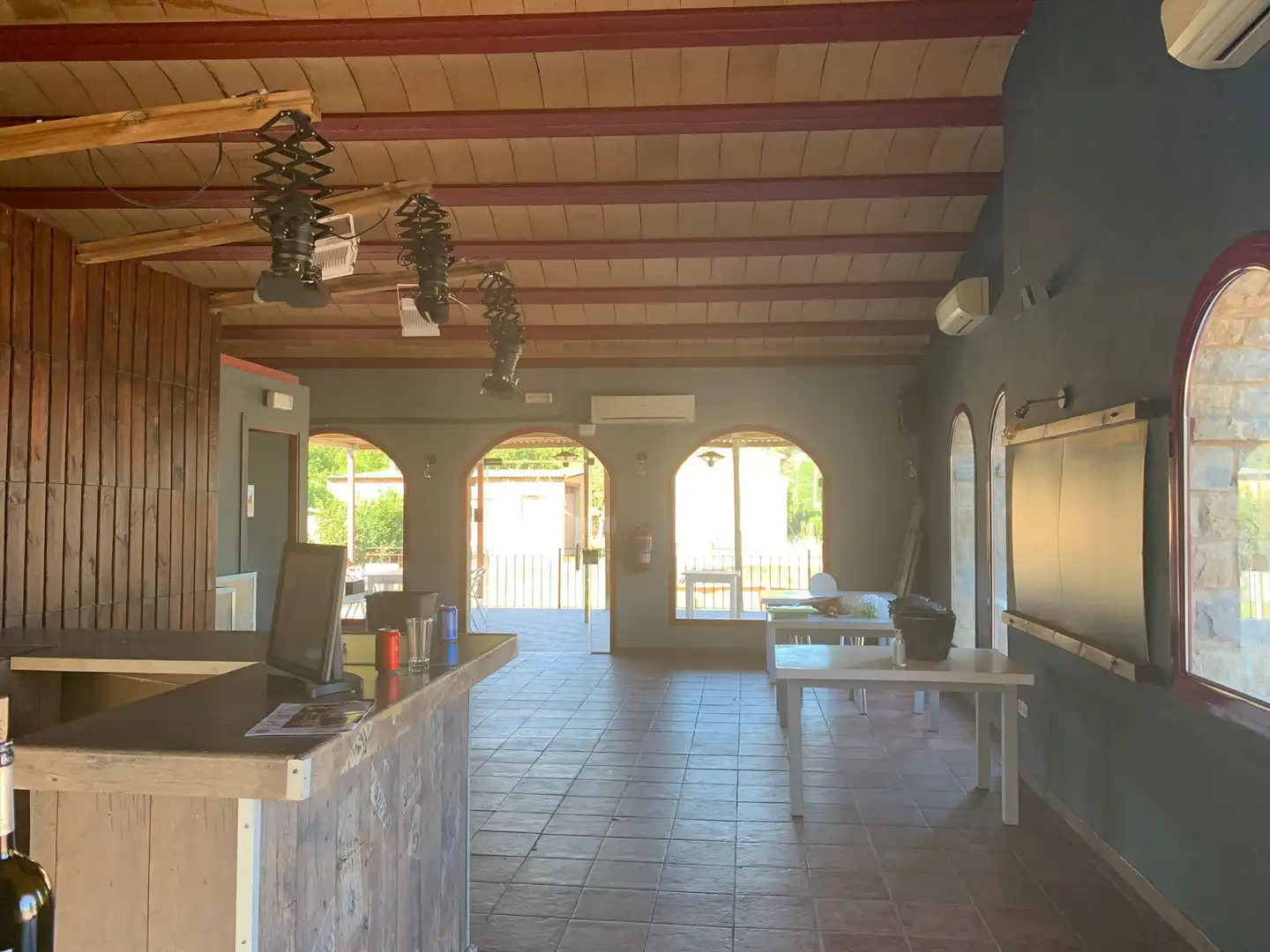 Business premises for sale in C-63, imagen 5