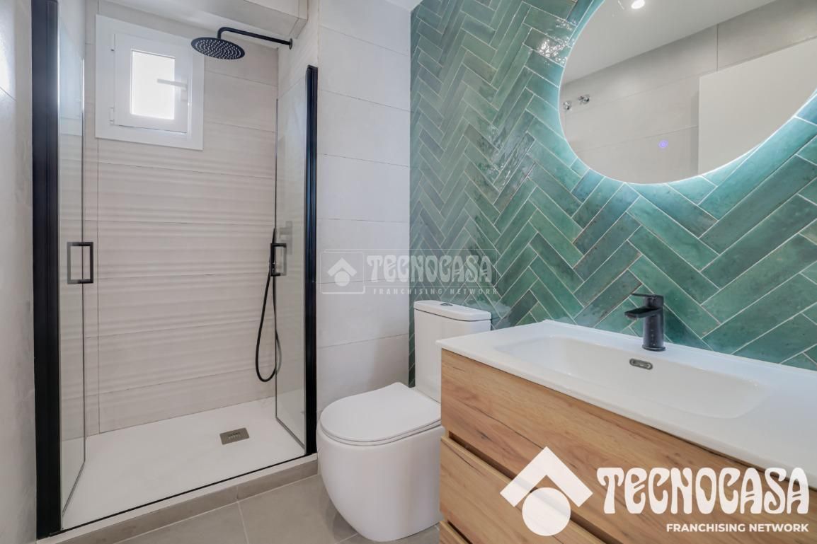 Bany de Pis en venda en  Barcelona Capital amb Aire condicionat