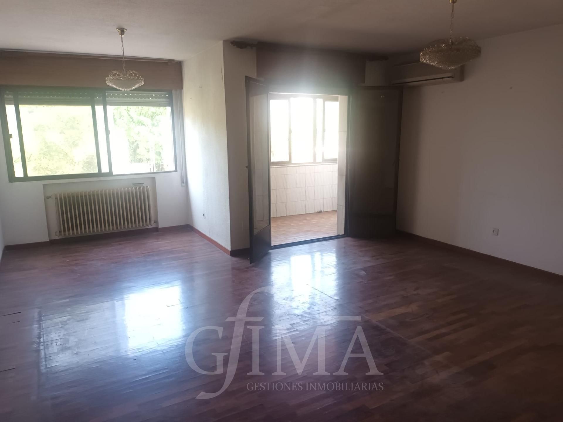 Habitación de Piso en venta en Ciudad Real Capital con Jardín privado, Parquet y Terraza
