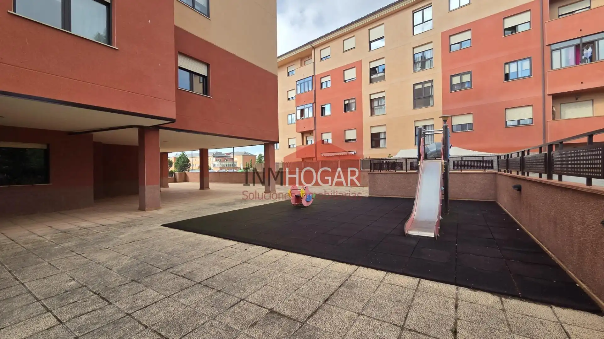 Parking de Piso en venta en Sónsoles