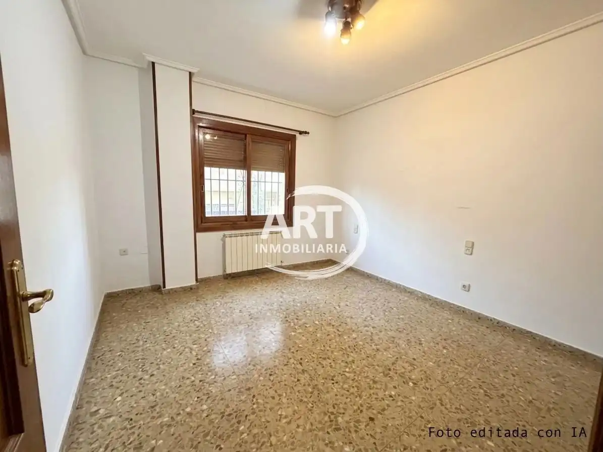 House with pool for sale in Santiago Apostol, imagen 21