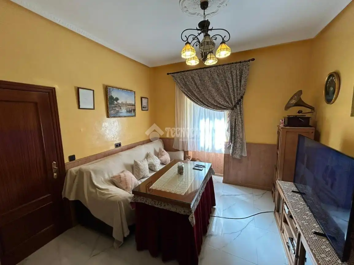 Sala de estar de Casa adosada en venta en Antequera con Terraza