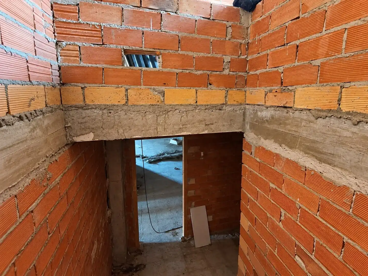 Edifici en venda en Medina de Pomar