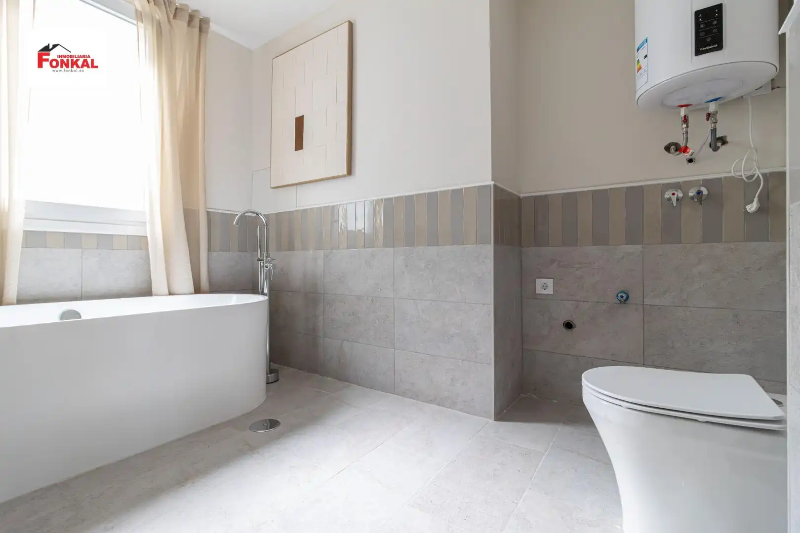 Bathroom of Flat for sale in Jerez de la Frontera  with Parquet flooring, Storage room and Furnished