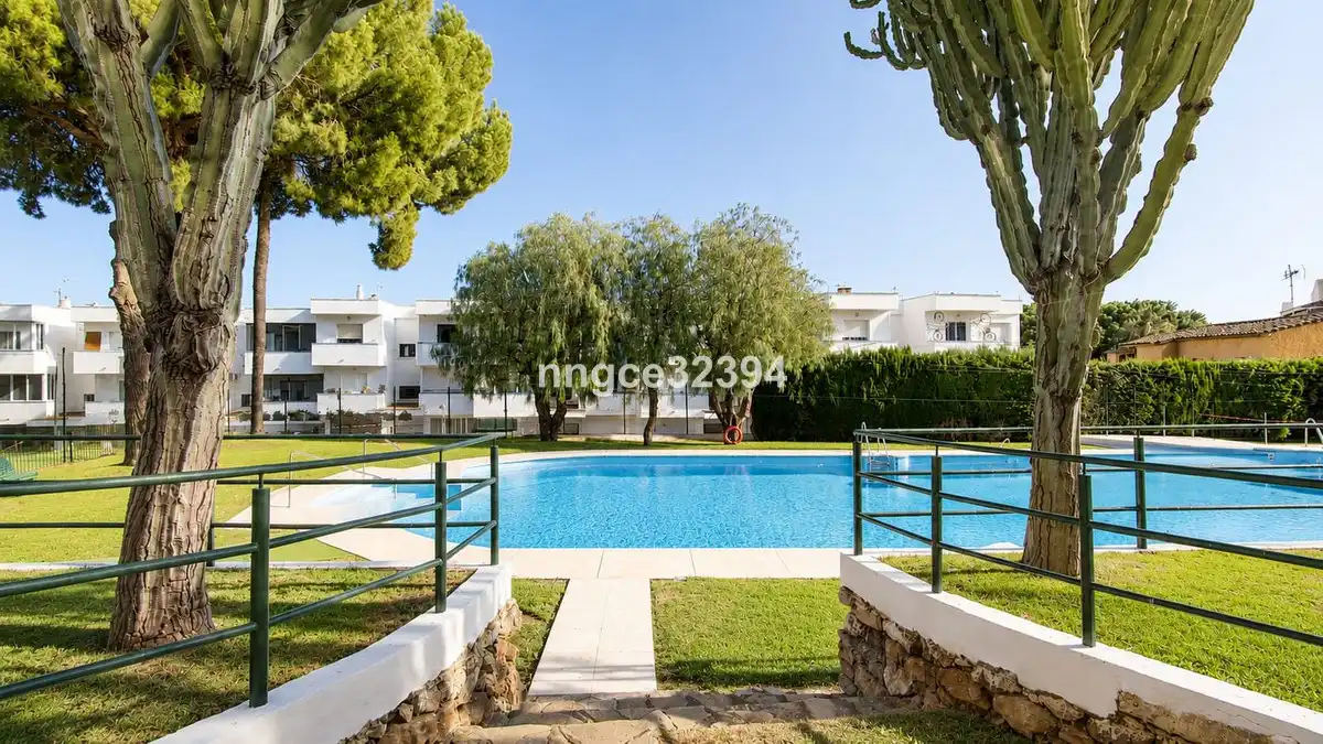 Apartament amb piscina en venda a Estepona Pueblo, imagen 14