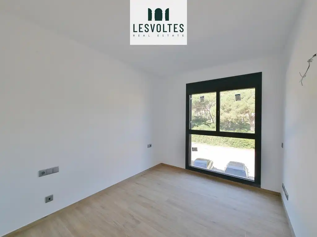 Habitación de Piso en venta en Pals con Calefacción, Parquet y Terraza