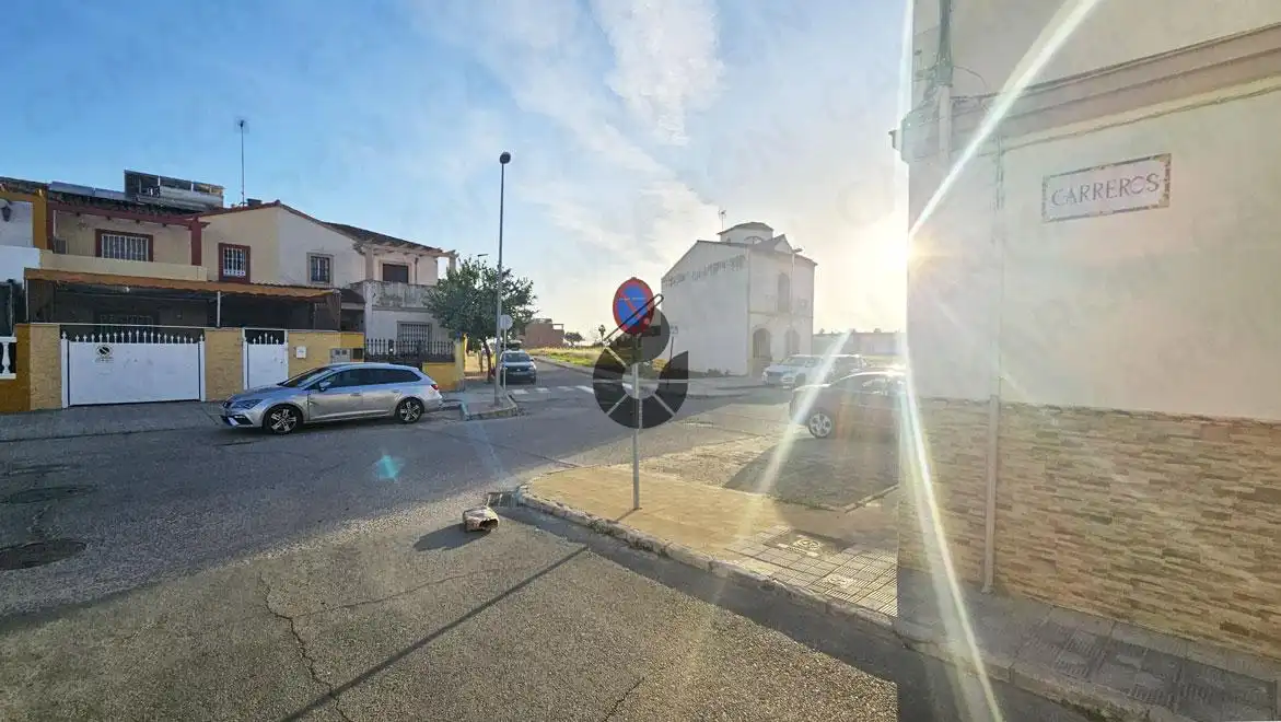 Terreni e lotti in vendita a La Puebla del Río, imagen 2