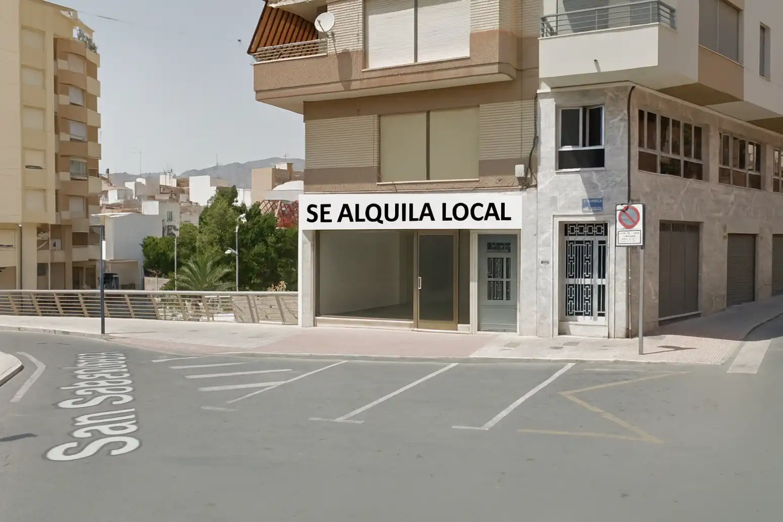 Local commercial à louer à Crevillent - CL LLAVADOR, imagen 2