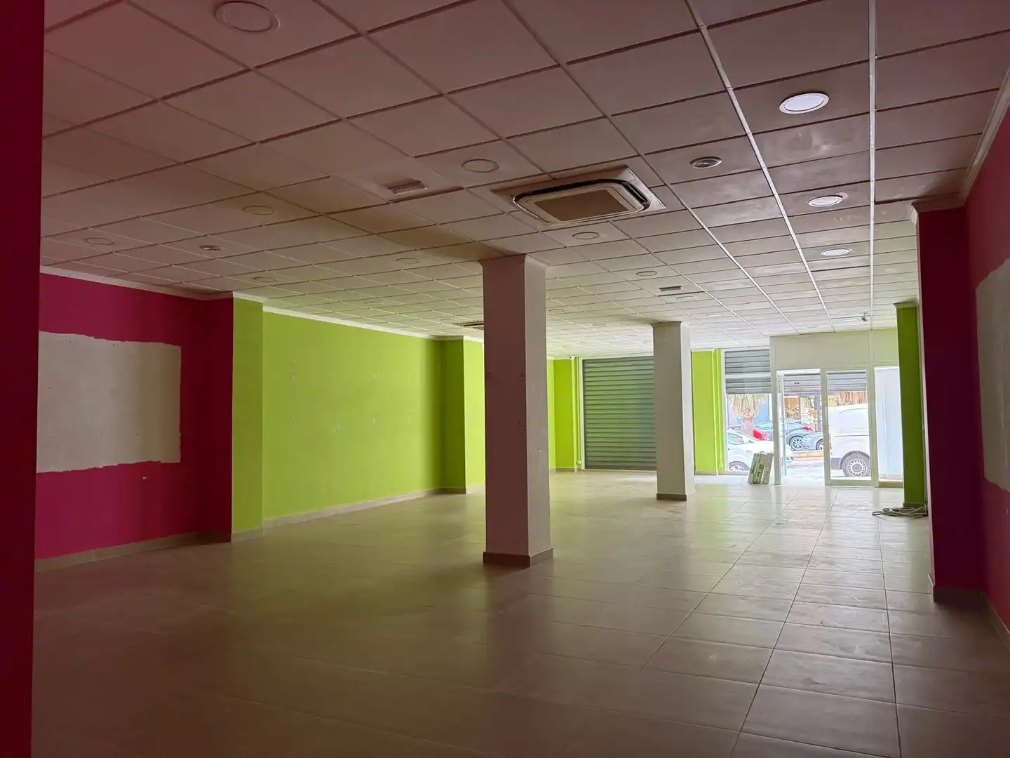 Commercial properties for rent in Buñol
