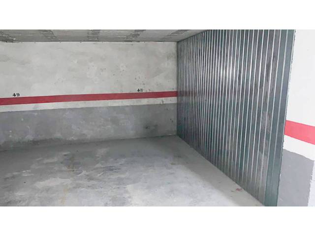 Garaje en Venta en Carretas - Pajarita