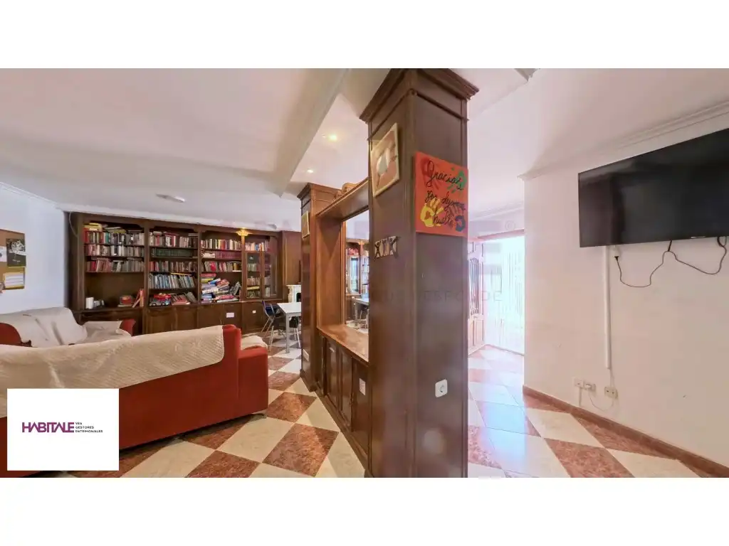 Haus oder Chalet zum Verkauf in Rocafort mit Schwimmbad