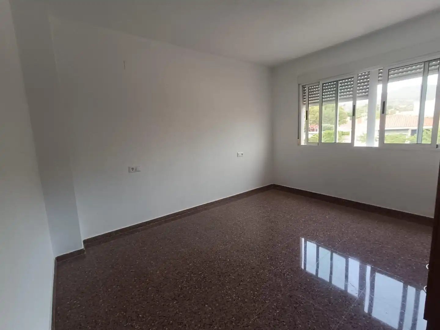 Habitación de Casa adosada en venta en Petrer con Jardín privado, Terraza y Balcón