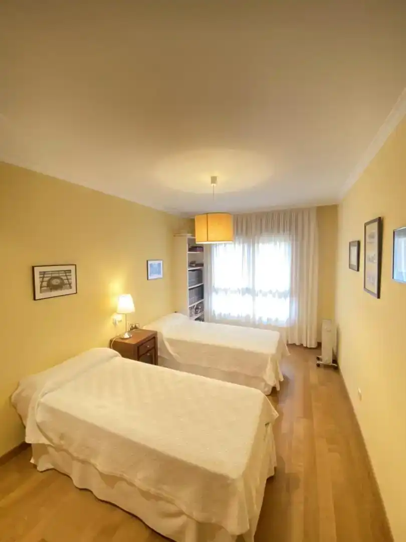 Bedroom of Flat for sale in Sanxenxo  with Balcony