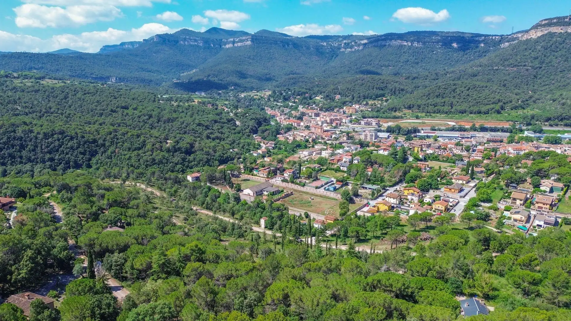 Casa en venda a DISEMINADO PUIGSEC 0, imagen 2