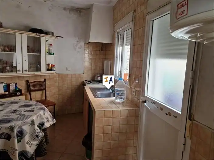 Cuina de Casa adosada en venda en Alfarnatejo
