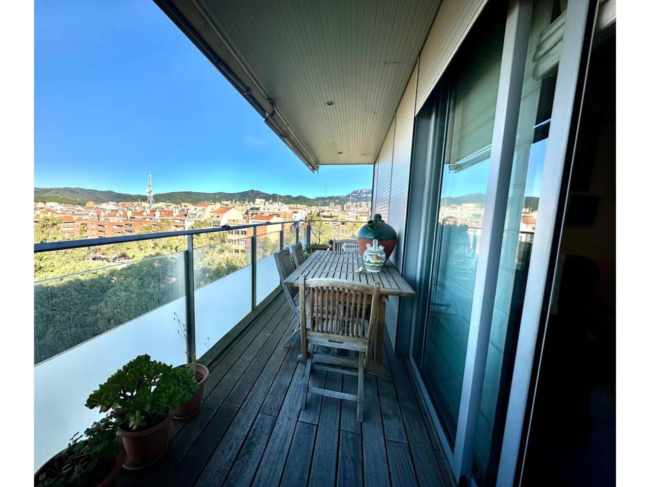 Balcony of Flat for sale in Terrassa  with Heating, Parquet flooring and Terrace