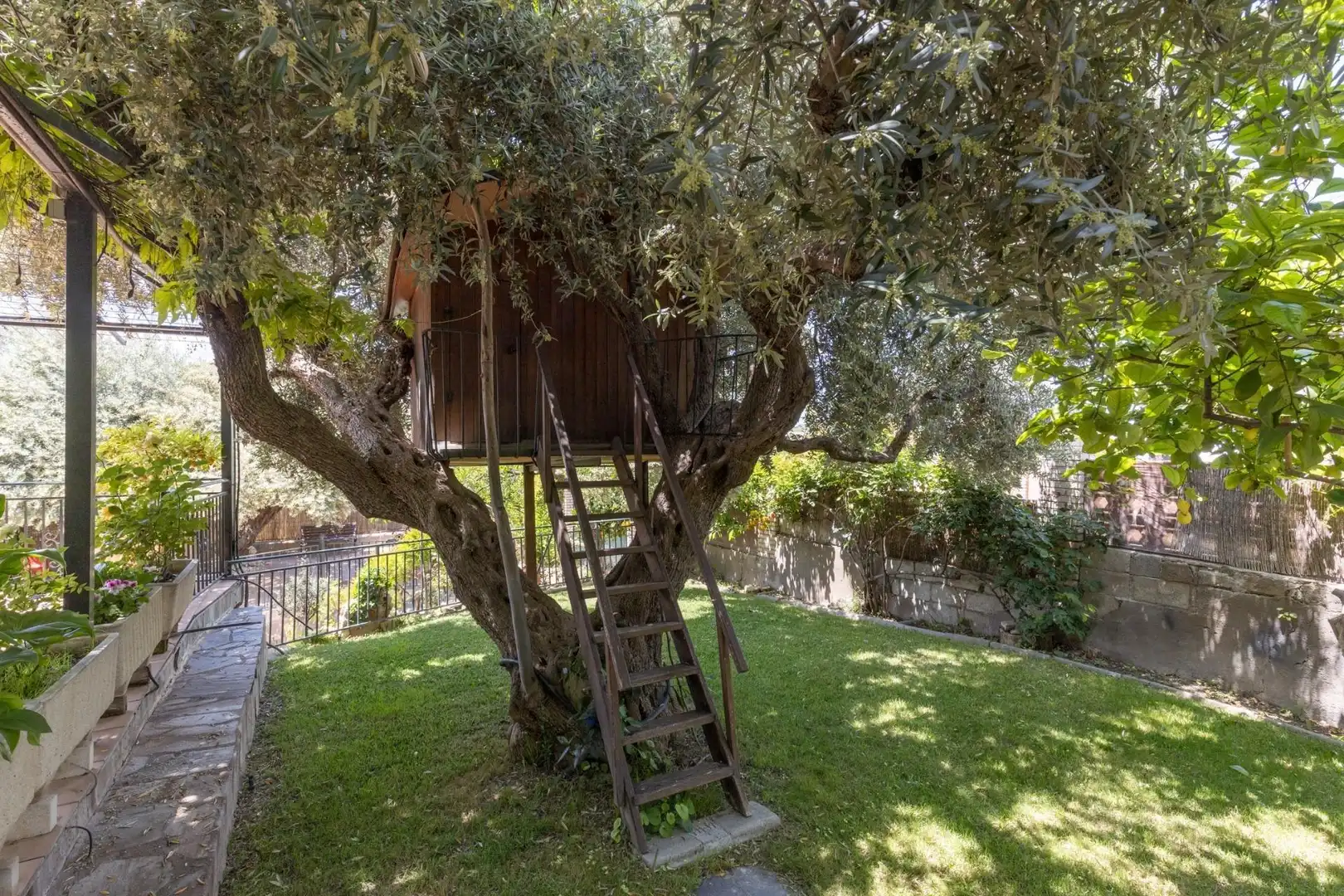 Casa o chalet en venta en Calle Calle Borgoña, Villa de Otura