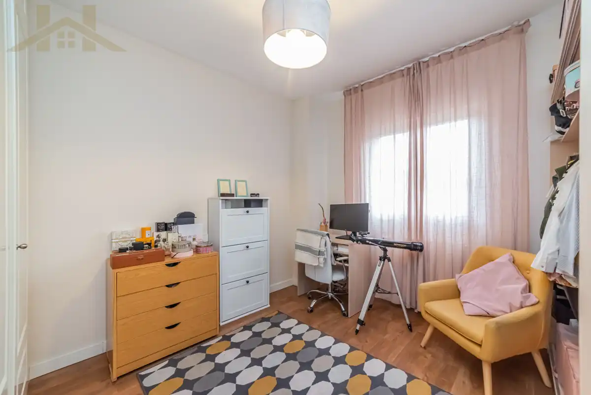 Habitación de Piso en venta en Móstoles con Aire acondicionado, Calefacción y Terraza