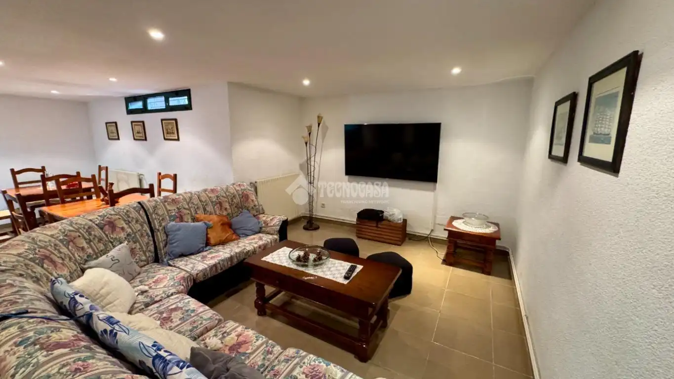 Casa pareada con piscina en venta en Iglesia - Estación, imagen 19