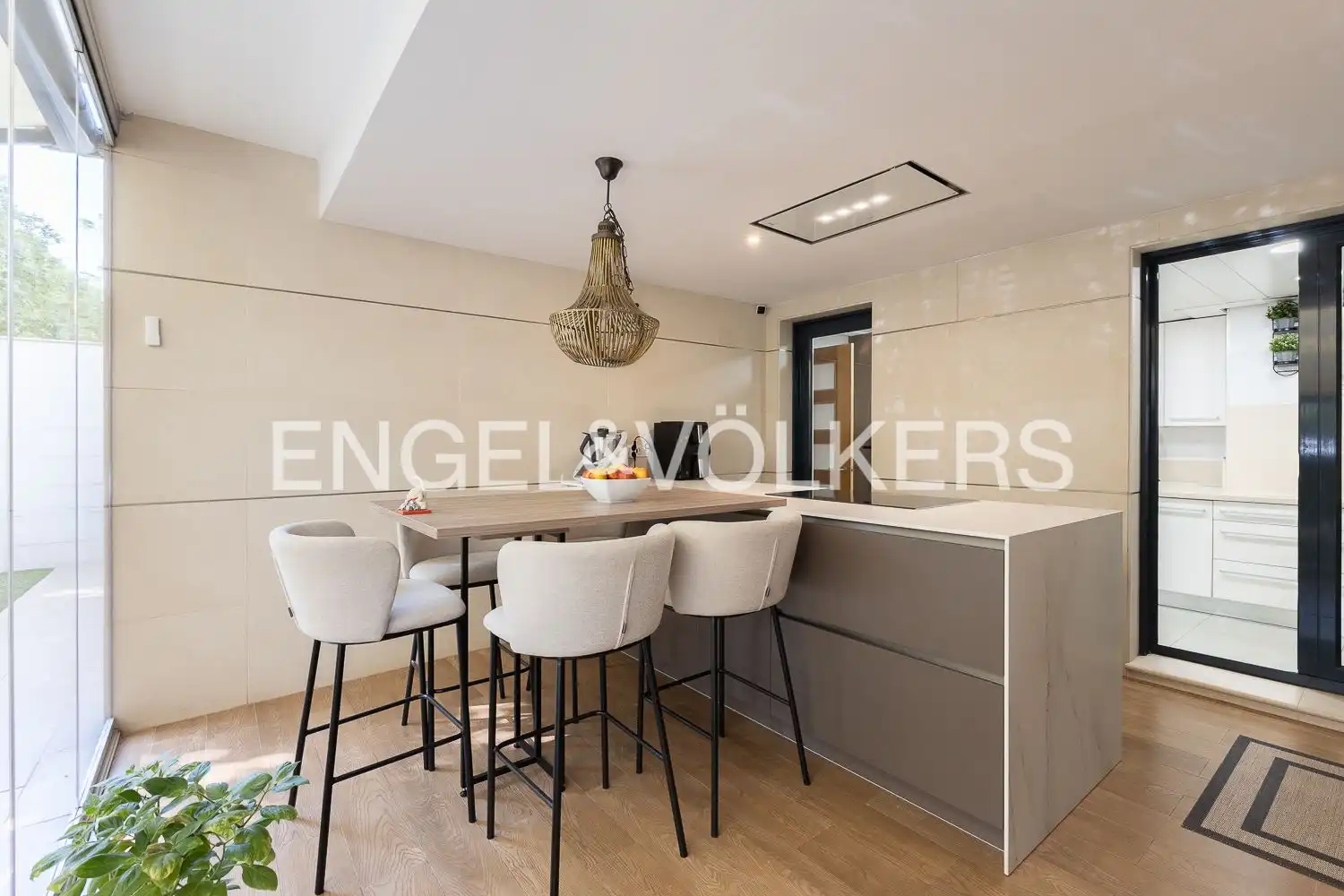 Cocina de Dúplex en venta en Valencia con Aire acondicionado, Calefacción y Jardín privado