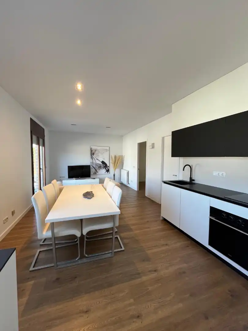 Sala de estar de Casa o chalet en venta en Olot con Aire acondicionado, Calefacción y Jardín privado