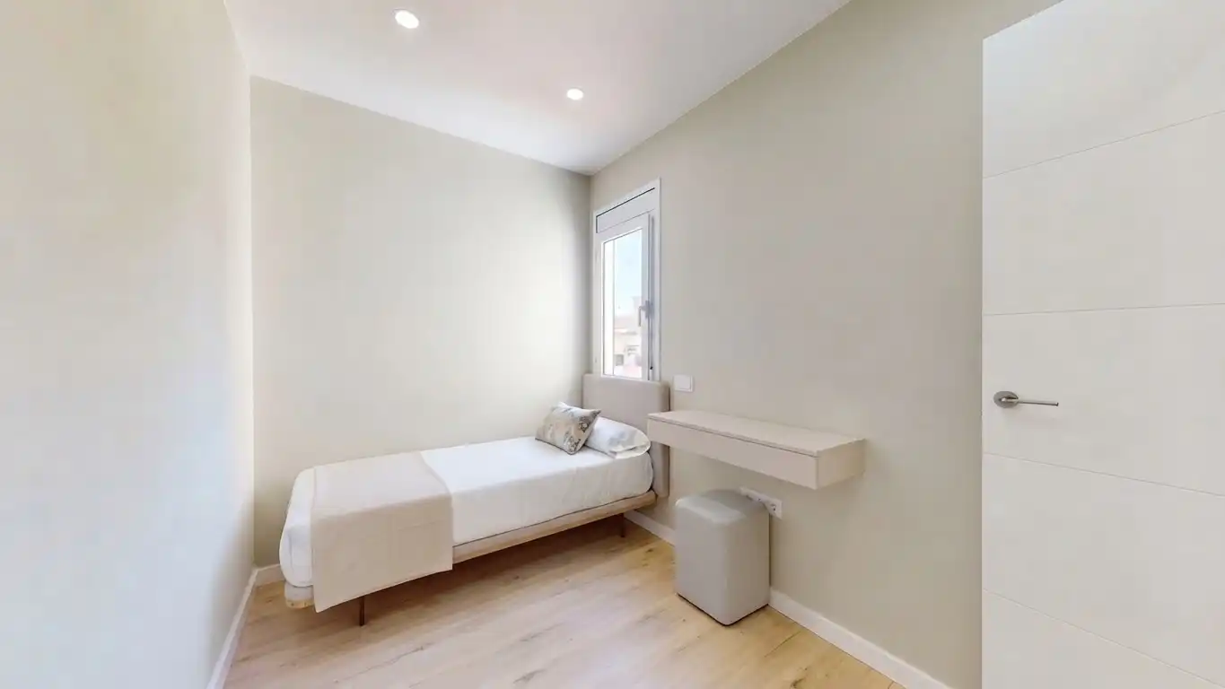 Piso con ascensor en venta en Calle de Clara del Rey, imagen 6