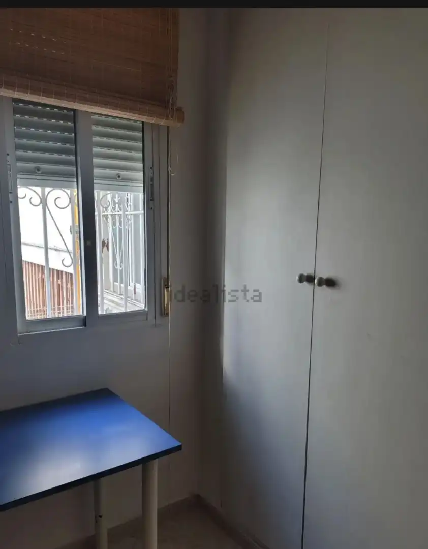 Dormitori de Pis en venda en Cerro - Amate