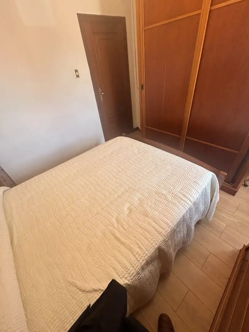 Dormitori de Pis en venda en Burgos amb Traster i Moblat