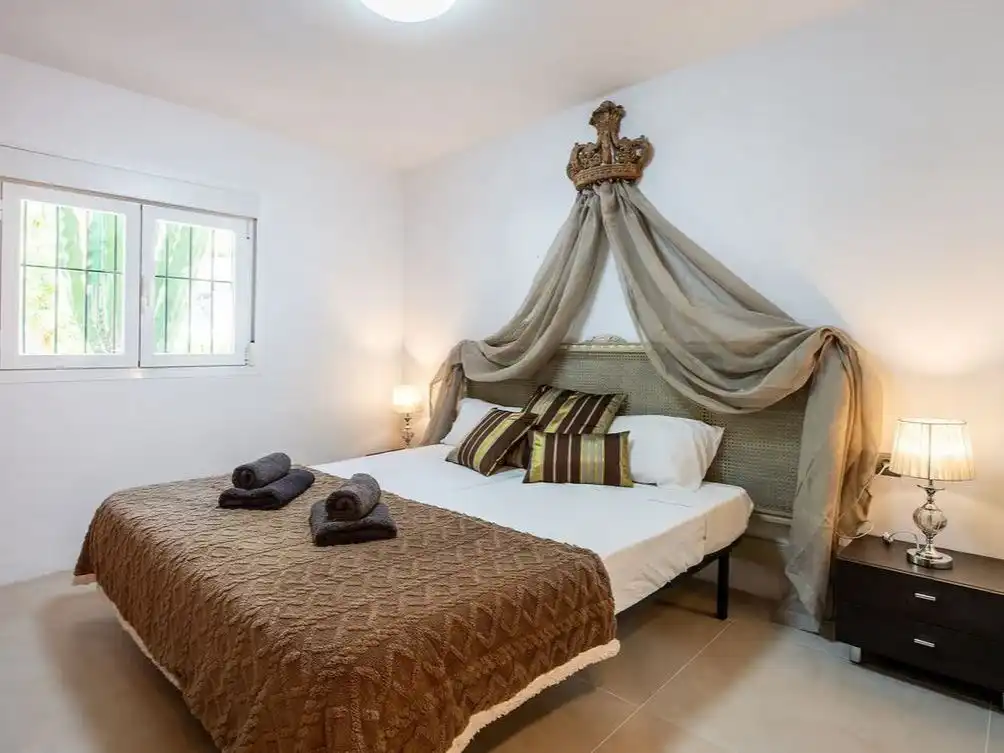 Habitación de Casa o chalet de alquiler en Santa Eulària des Riu con Jardín privado, Parquet y Terraza