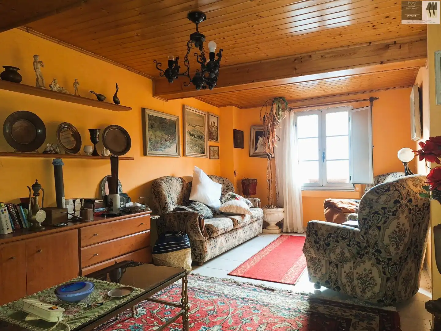 Sala d'estar de Casa o xalet en venda en Bergondo