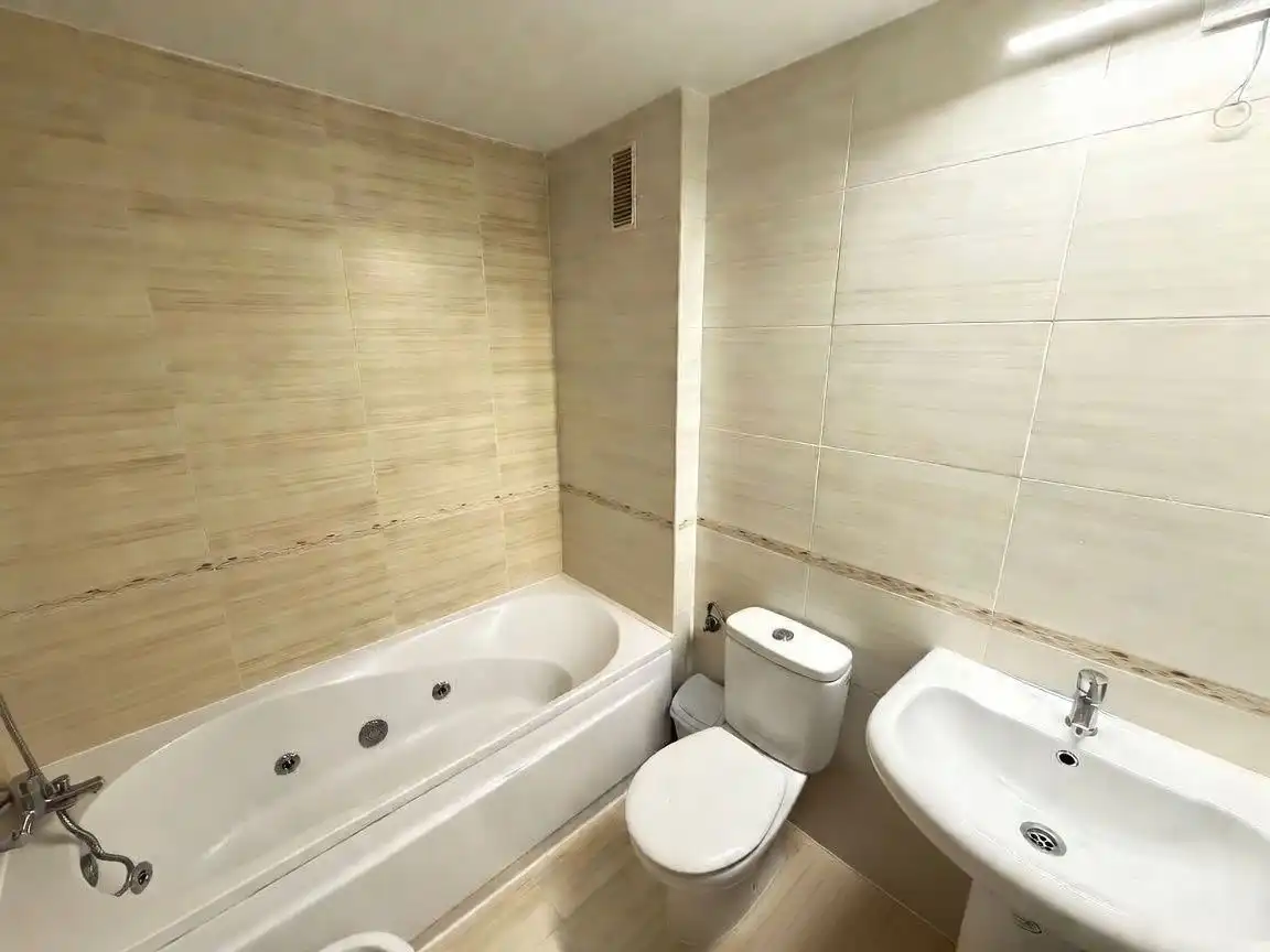 Bathroom of Houses for sale in Yunquera de Henares  with Terrace