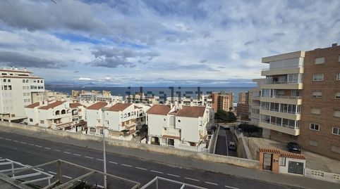 Fantástico bungalow en Arenales del Sol con impresionantes vistas al mar!