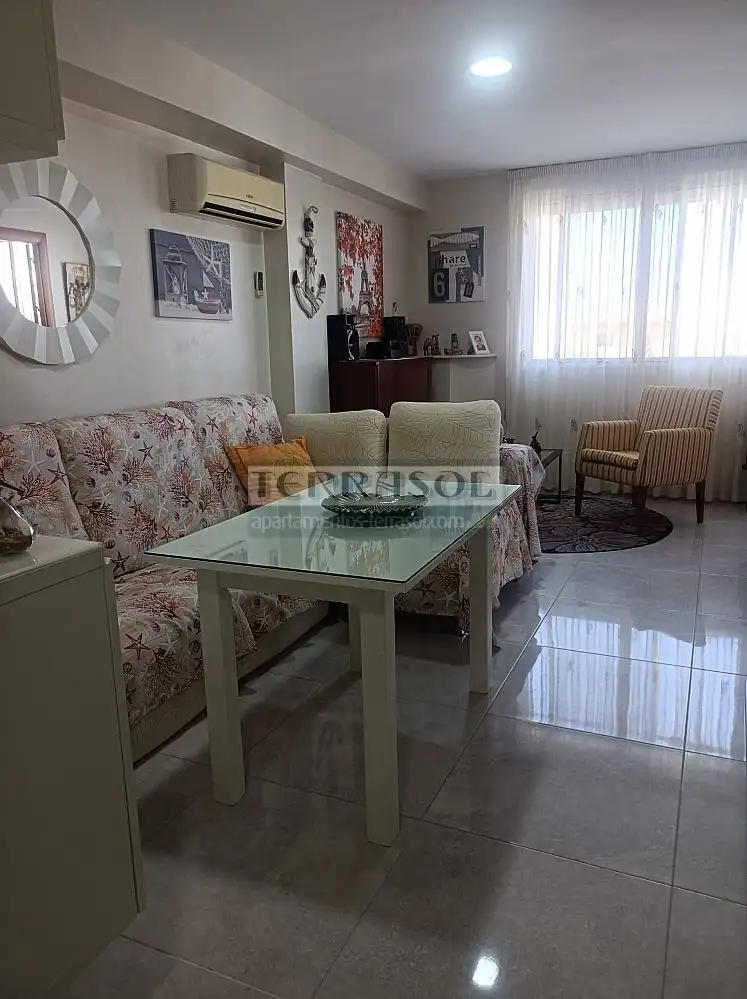 Sala de estar de Apartamento en venta en Vélez-Málaga con Aire acondicionado, Calefacción y Jardín privado