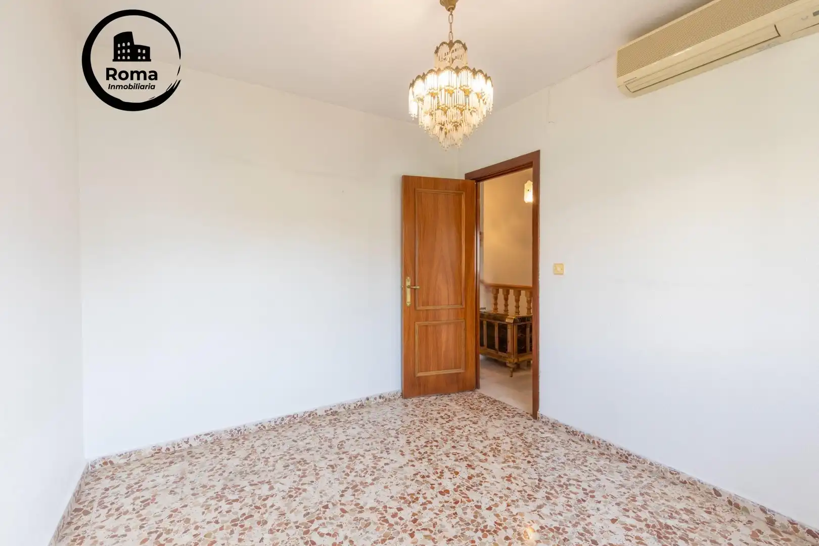 Casa adosada en venta en Maracena con Aire acondicionado, Calefacción y Terraza