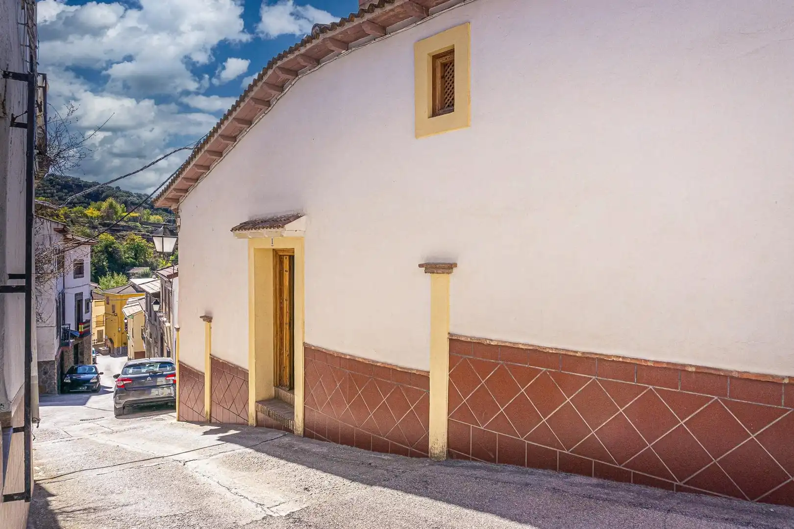 Vista exterior de Casa o chalet en venta en Frailes con Aire acondicionado, Amueblado y Balcón