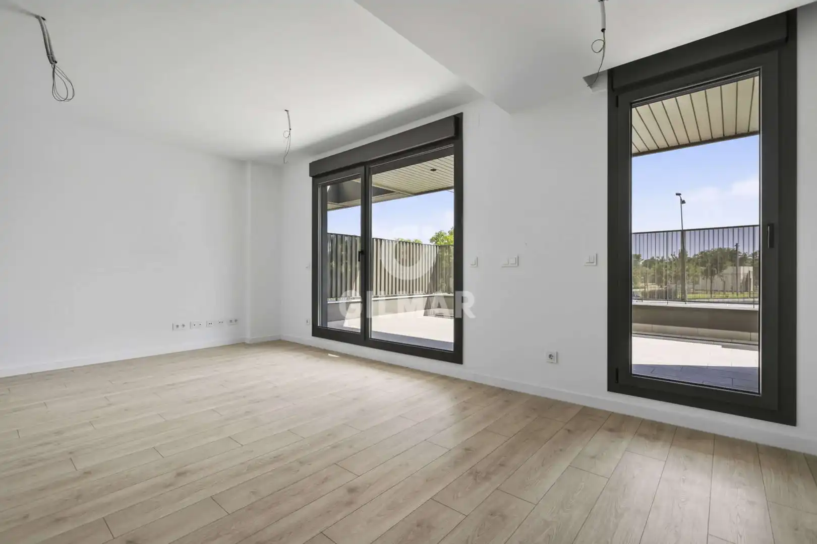 Exterior view of Ground floor for sale in Tomares  with Heating, Private garden and Storage room