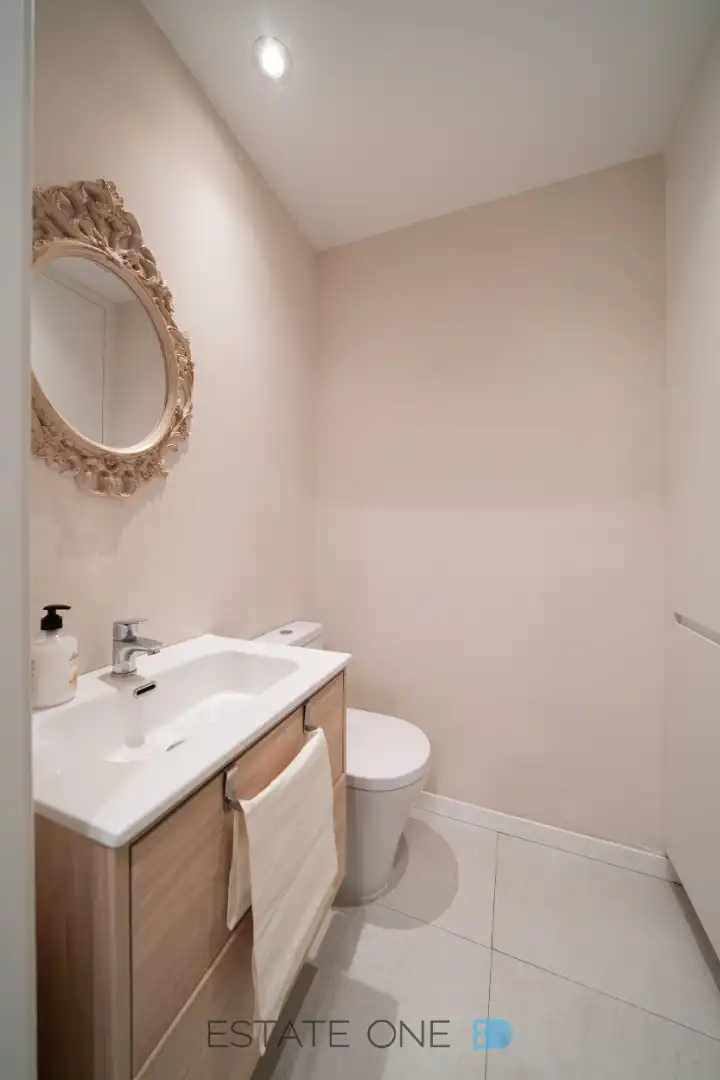 Badezimmer von Wohnung zum Verkauf in Madrid mit Klimaanlage, Heizung und Abstellraum