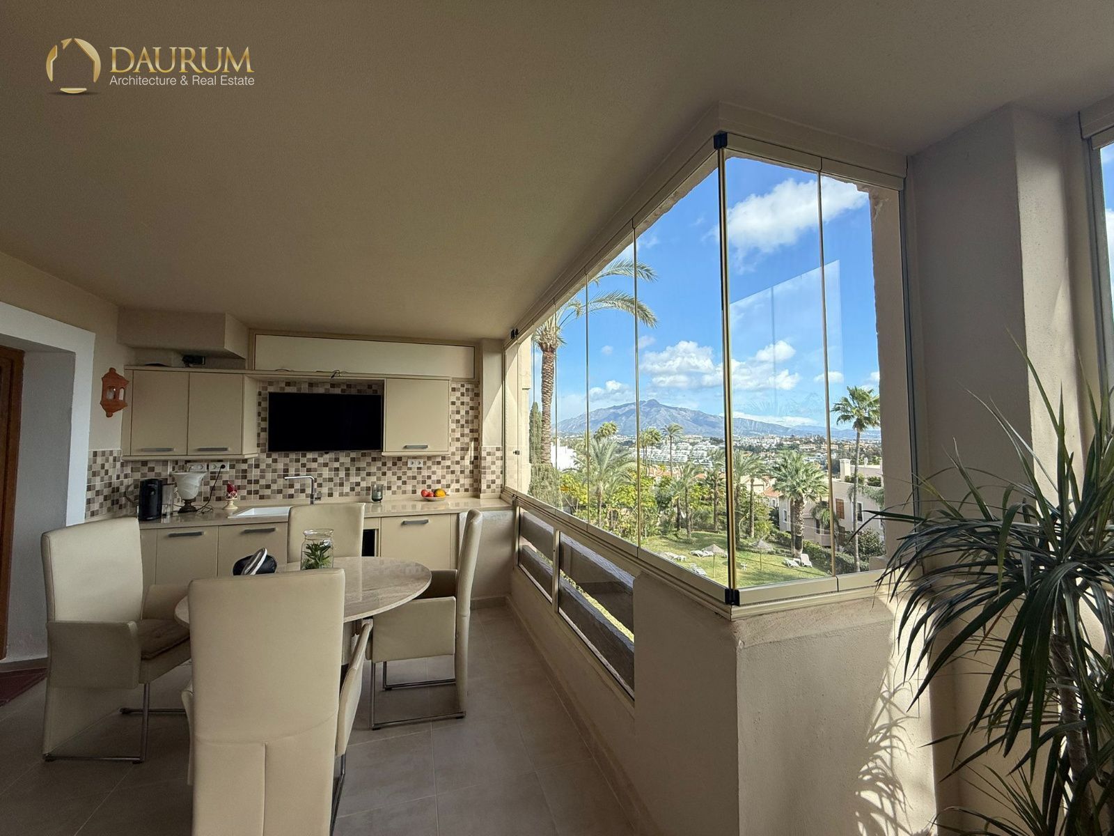 Exterior view of Flat for sale in Estepona  with Air Conditioner, Heating and Terrace