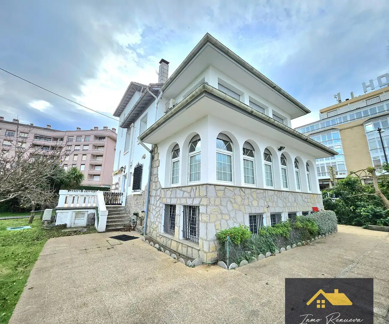Exterior view of Houses for sale in Brazomar