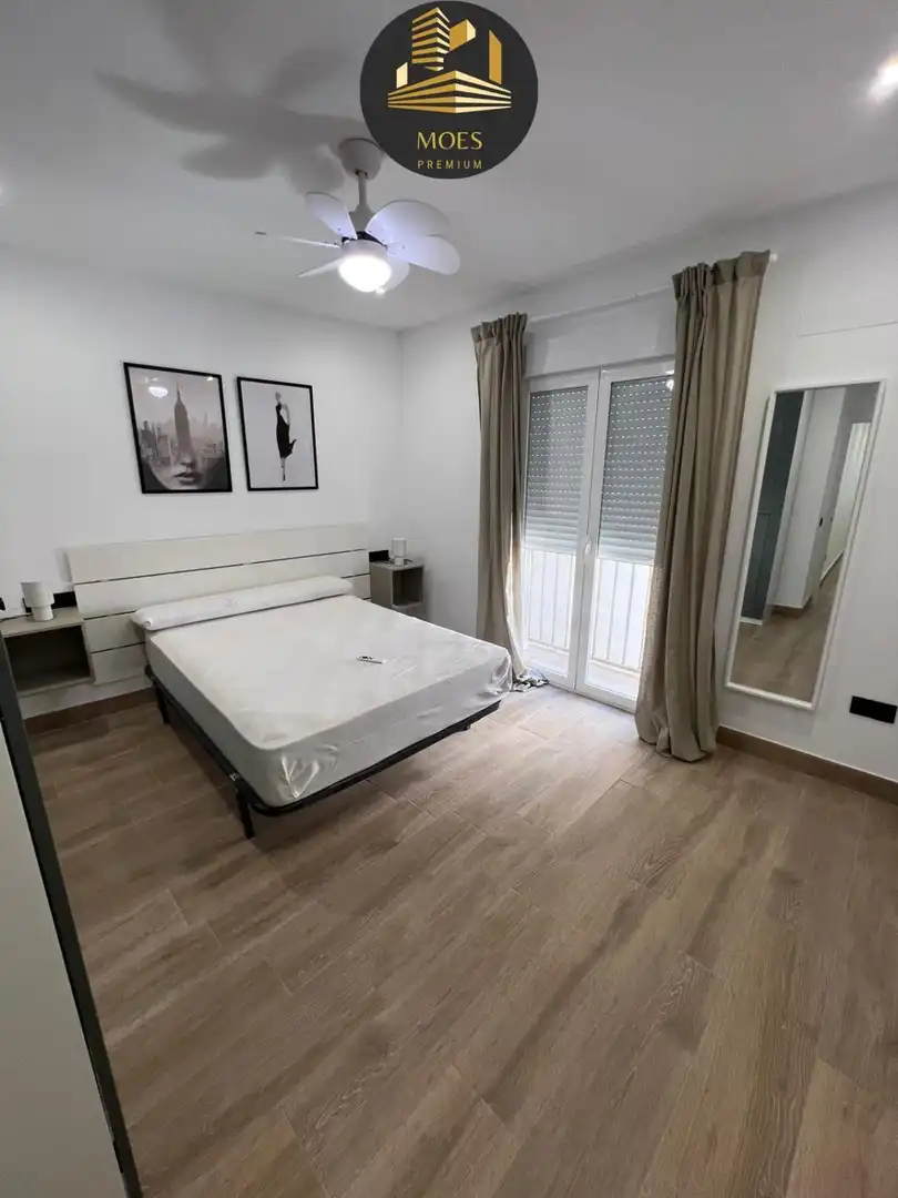 Habitación de Piso en venta en Jaén con Balcón