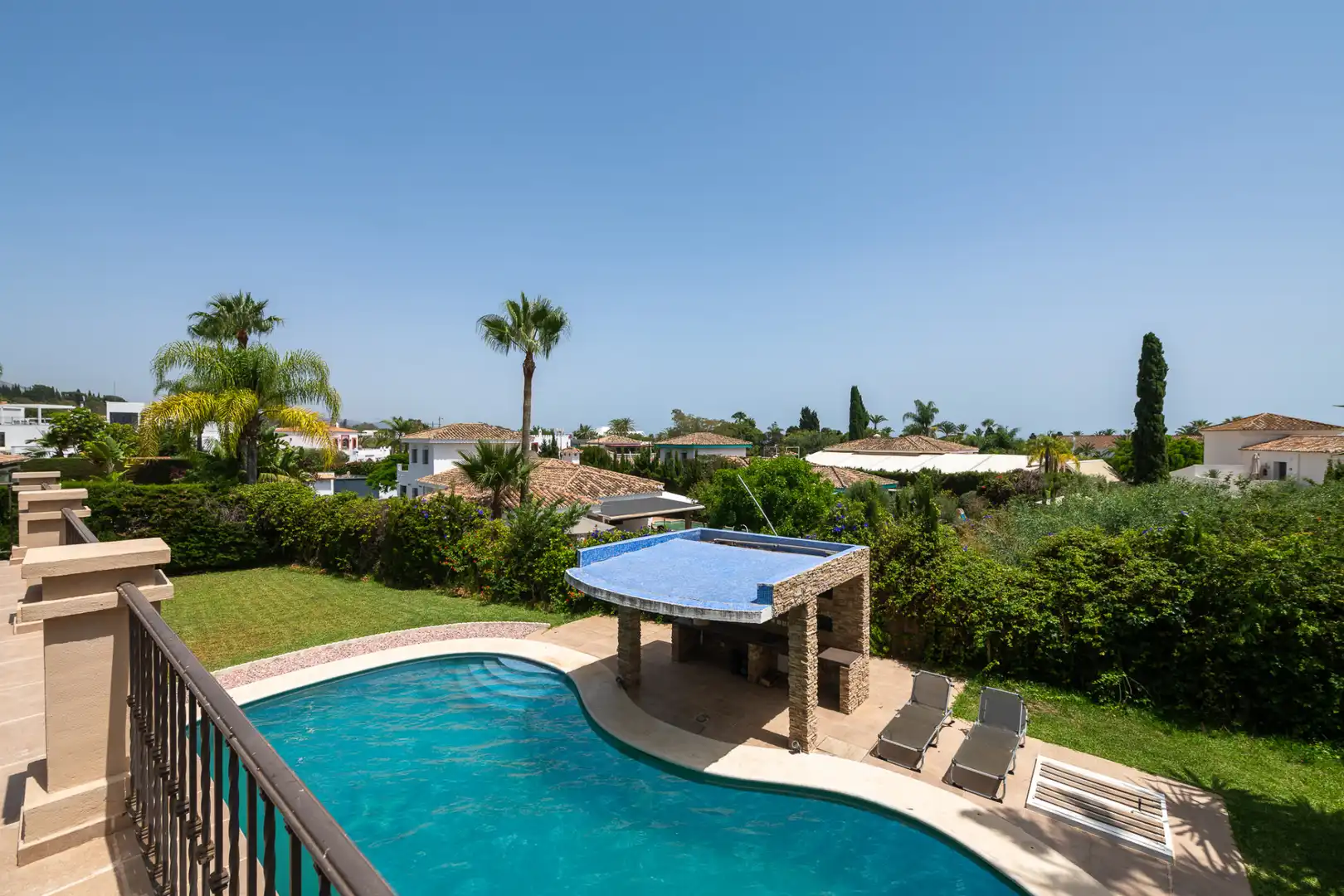Casa con piscina en venta en Milla de Oro, imagen 13