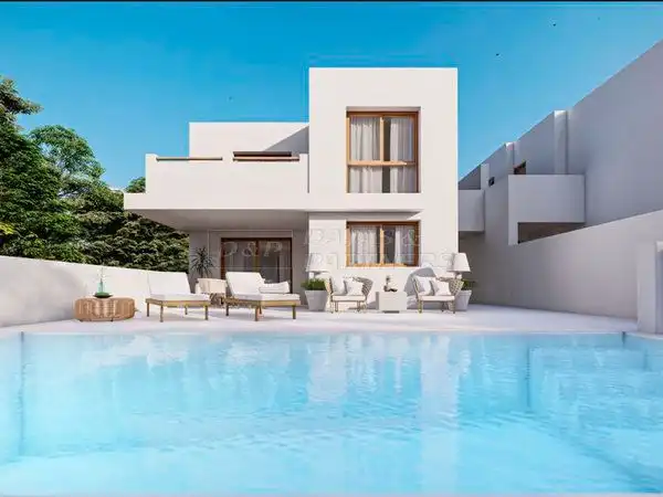 Chalet con terraza en venta en Escandinavia - Cautivador