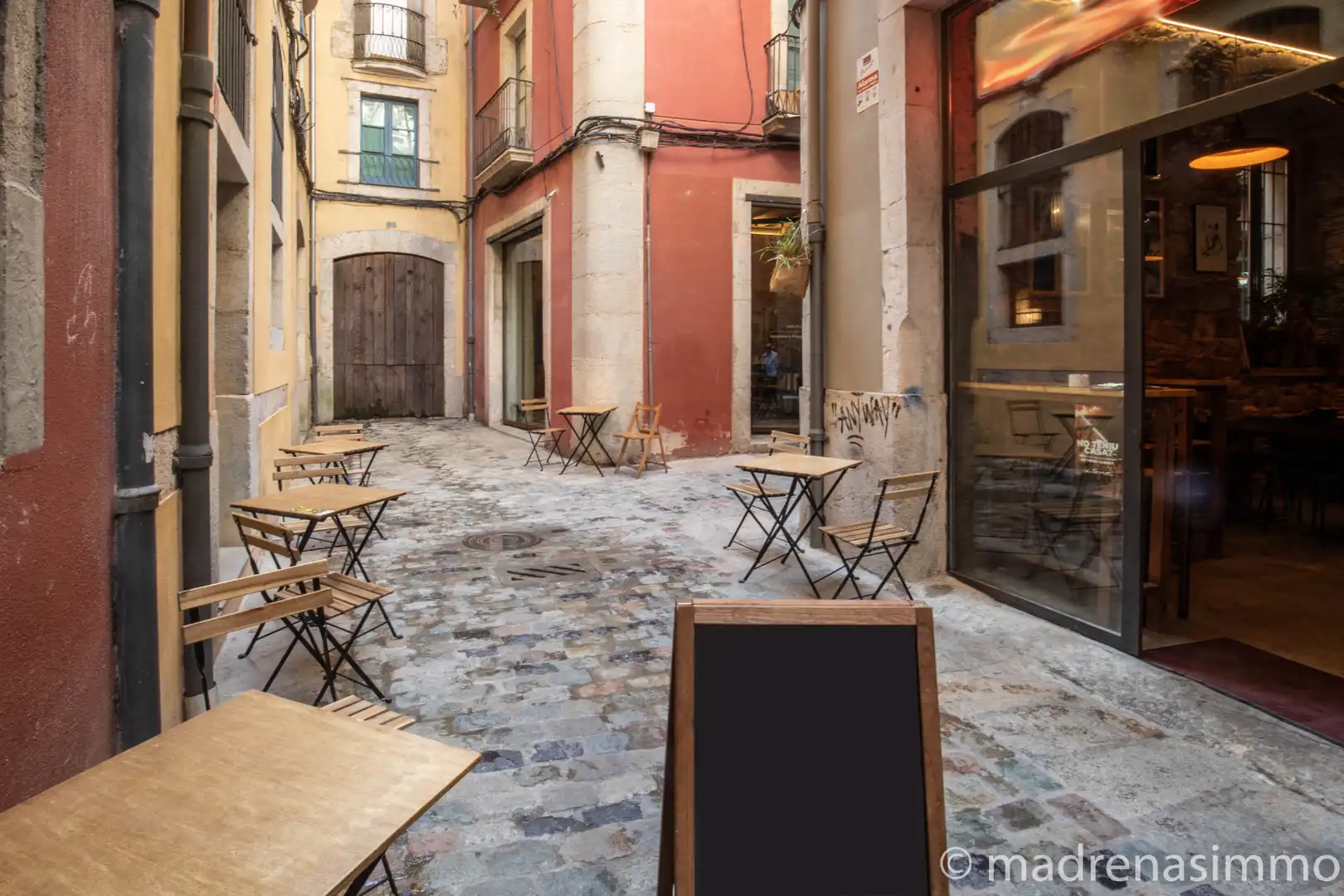 Locale commerciale in cessione a Centre - Barri Vell, imagen 14