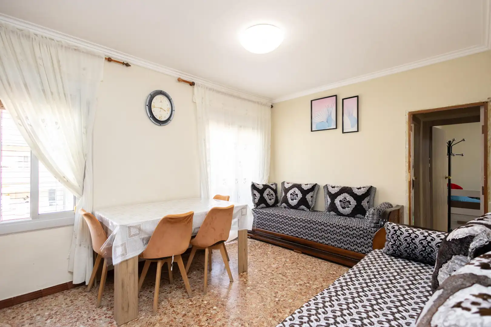 Wohnzimmer von Wohnung zum Verkauf in Sant Boi de Llobregat mit Klimaanlage, Ofen und Balkon